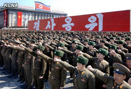 平壤举行军民大会支持朝人民军最高司令部声明
