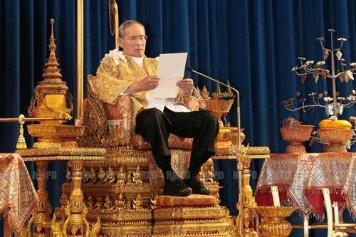 泰国“反腐”触及王储妃家族 或被剥夺王室赐姓