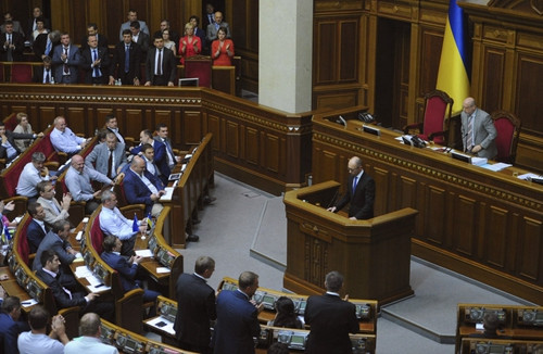 乌克兰总理辞职或因总统遭逼宫 乌政局前景不明
