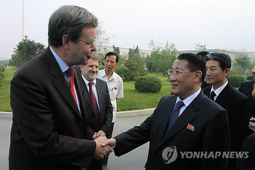 朝鲜高官姜锡柱欧洲巡访 会见意大利参议院代表