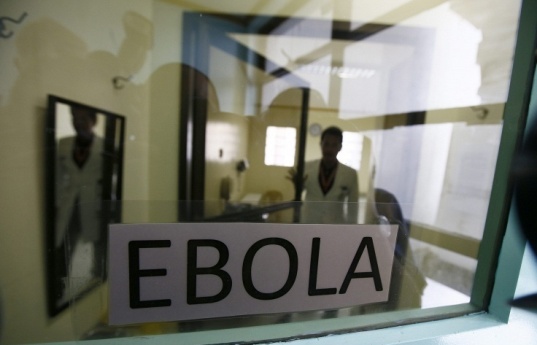 欧盟计划投入2440万欧元研发埃博拉疫苗(图)