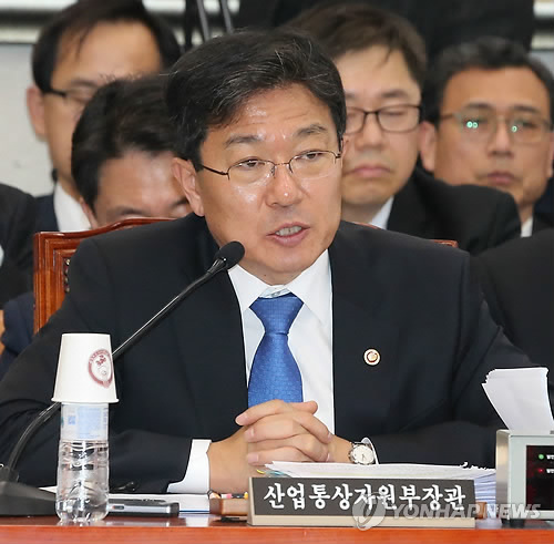 韩产业部长官：政府注重中韩自贸协定谈判内容 