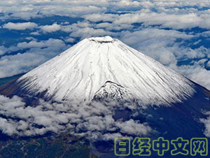 日本各界担忧能否预报富士山喷发 呼吁制定对策