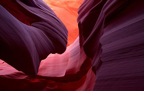 实拍美国红崖“石浪”奇景 神奇地貌如火星(图)