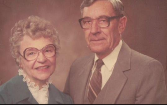美国夫妇结婚长达81年称秘诀是“老婆至上”（图）