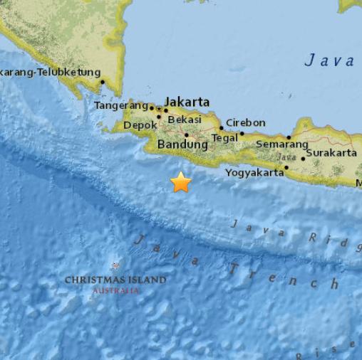 印尼海域发生5.2级地震震源深度35公里