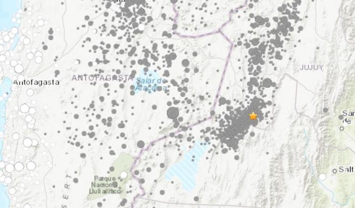 阿根廷北部发生6.1级地震震源深度202.8千米