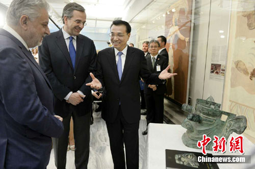 中希两国总理共同出席伊拉克利翁博物馆开馆仪式