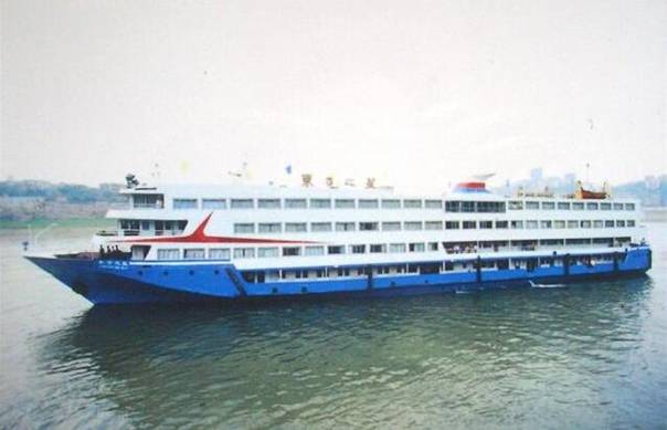 豪华游轮“东方之星”长江倾覆隶属重庆东方轮船公司