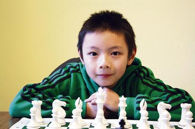 10岁华裔儿童夺国际象棋冠军 当选加拿大年度