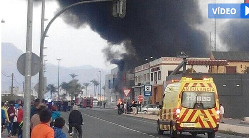 西班牙一大型华人百元店发生火灾幸无人员伤亡