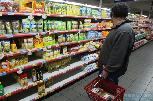 阿根廷华人超市销量十年来首次下滑 媒体解析