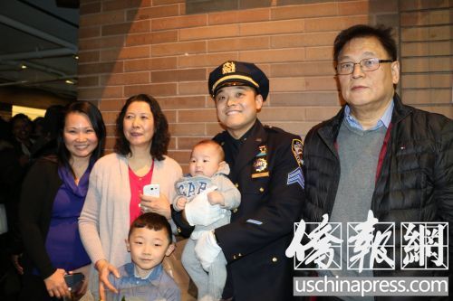 纽约市警总局举行升职典礼 3名华裔警员晋升(