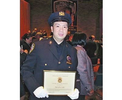 纽约市警局晋职礼4华人获拔擢 华人谭尼森升探