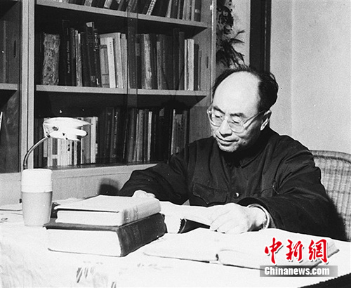 中国氢弹之父于敏获影响世界华人终身成就