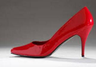 加拿大卑诗省禁止雇主强制女员工穿高跟鞋上班