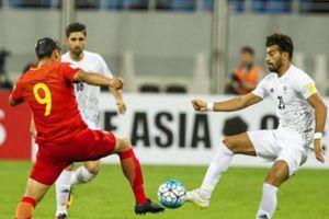 亚足联公布国足对阵伊朗23人名单:黄博文和于