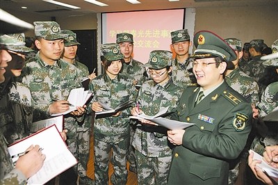 郑州大学国防生学习壮烈牺牲退伍兵先进事迹
