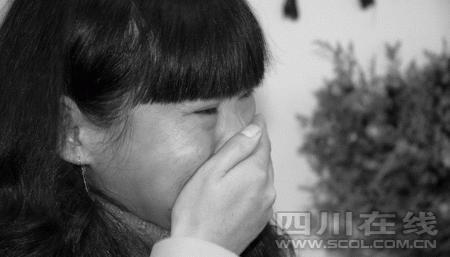 都江堰一母亲为地震遇难女儿建世界最小博物馆