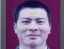 中新视频-贵州遵义一密码箱内藏年轻男子遗体