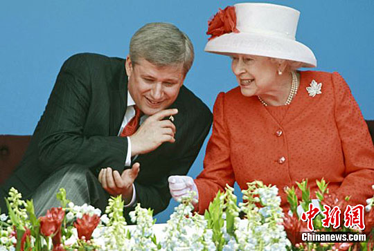 图:英女王出席加拿大国庆日庆祝活动