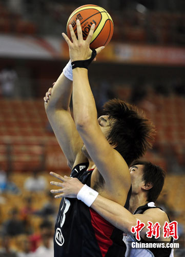 男篮亚锦赛:韩国89-42大胜马来西亚--中新网