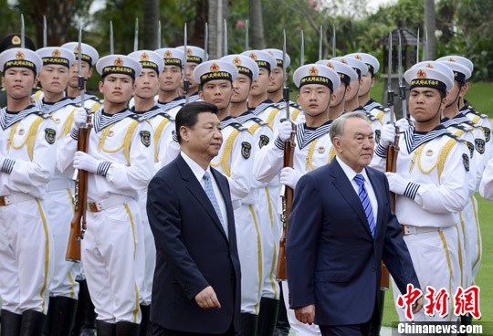 纳扎尔巴耶夫大学图片