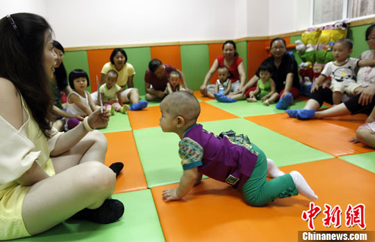 北京社区与幼儿园联办早教亲子班受家长青睐