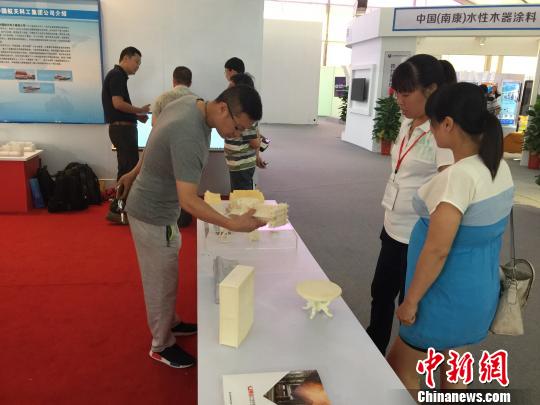 “3D打印家具”亮相中国赣州家具产业博览会