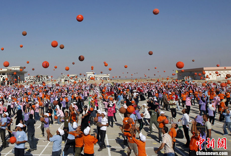 加沙7500儿童同拍篮球破世界纪录