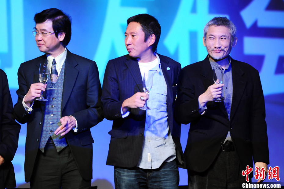 华谊兄弟H计划 10部新片继续开拓华语电影