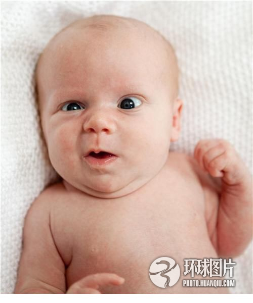 图集:让你笑到肚子疼的婴儿表情