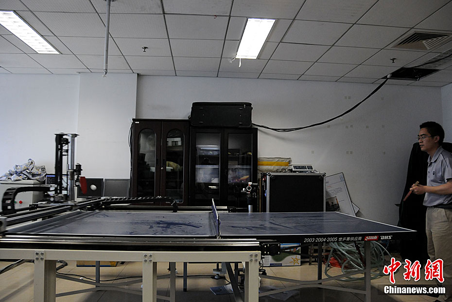 中科院自动化所研制乒乓球机器人实现人机对打