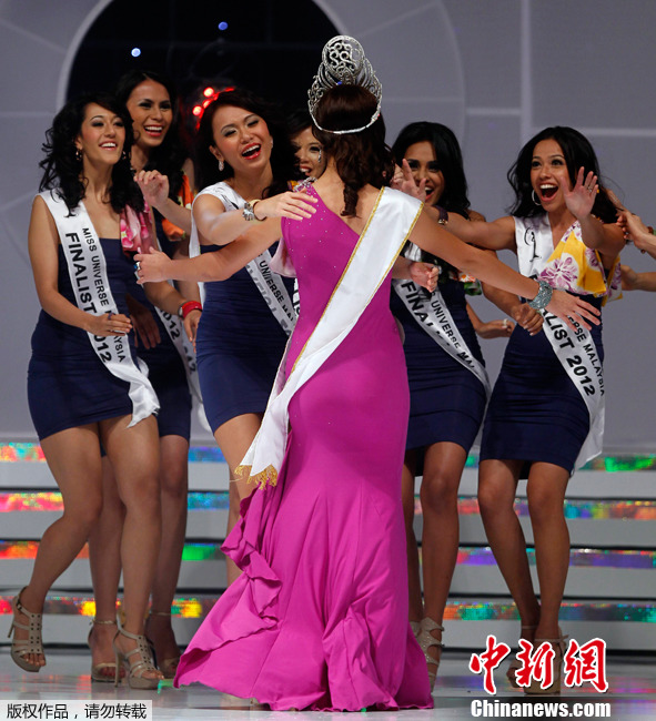 2012马来西亚环球小姐 18岁美少女封后