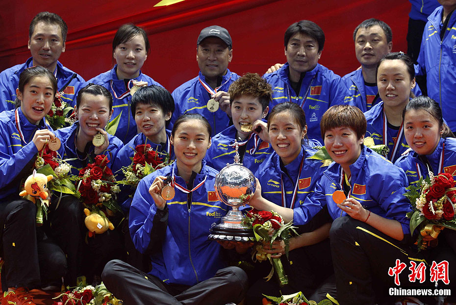 羽球锦标赛中国3-0横扫韩国 第12次捧起尤伯杯