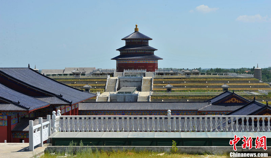 豪华墓地堪比北京天坛图片