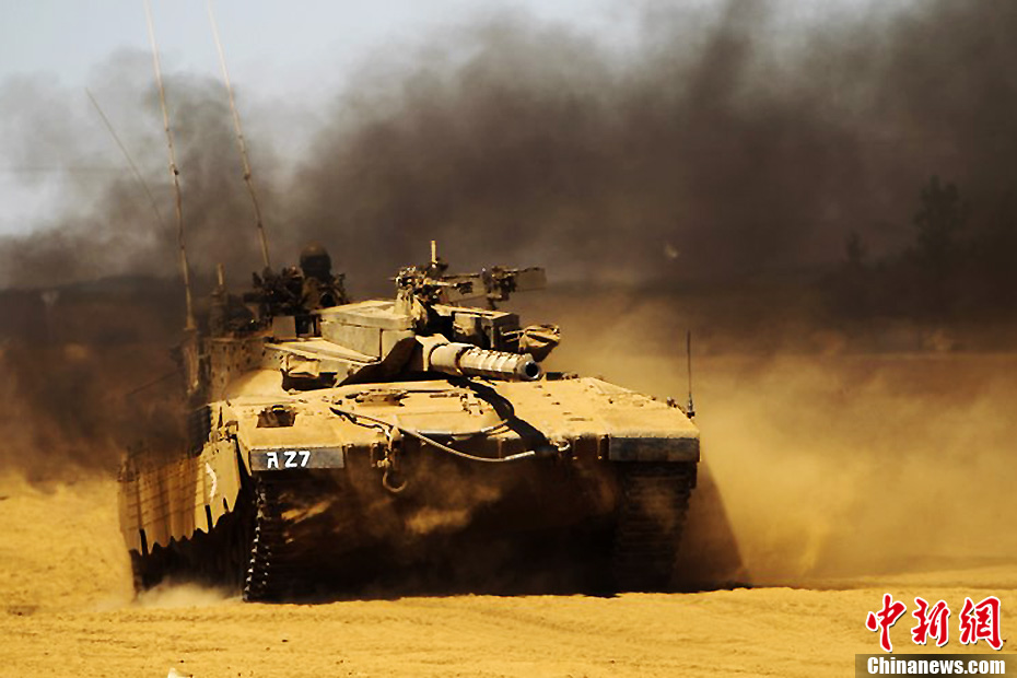 以色列坦克部队在叙以边界戈兰高地积极训练
