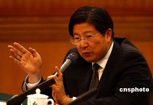 图:南京市长蒋宏坤回应天价烟局长事件