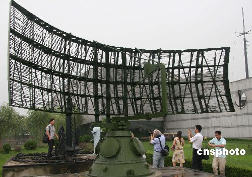 图:江苏泰州白马镇海军诞生地迎来众多游人