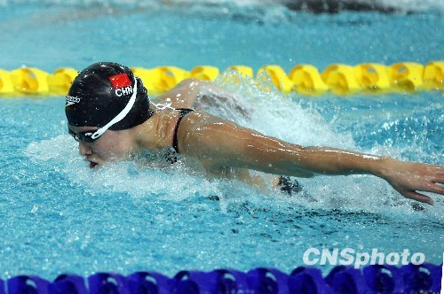 图:焦刘洋夺东亚运女子100米碟泳金牌