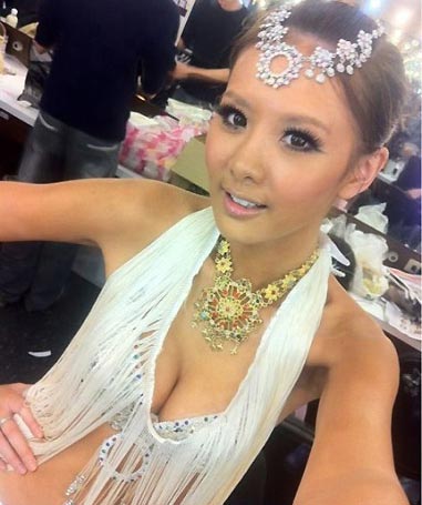 百大性感美女安心亚图片