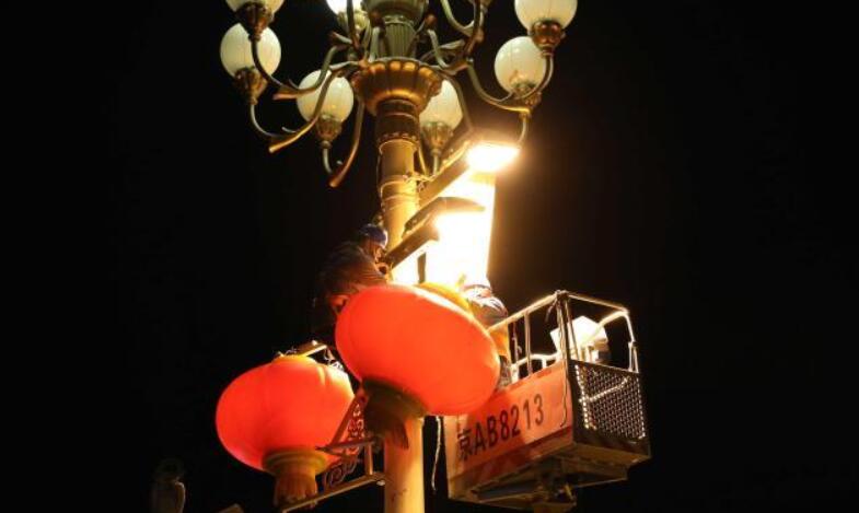 长安街春节景观布置工作启动 大红灯笼将于20日点亮