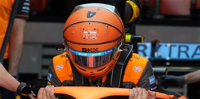 首屆F1邁阿密大獎賽 車手頭盔涂裝秀出新高度