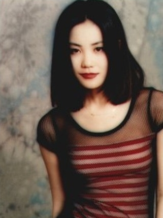 邓丽君 性感写真图片