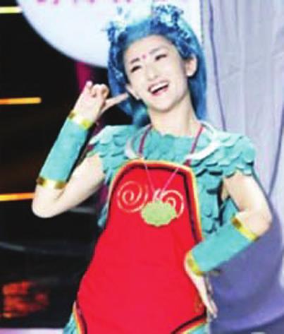 谢娜扮小龙人图片