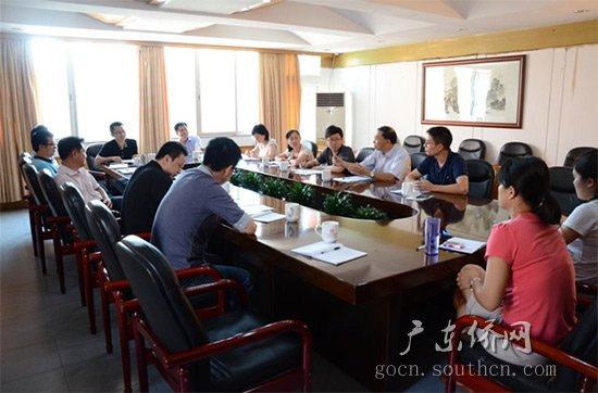 广东省侨办官员下属事业单位调研 提出工作意见