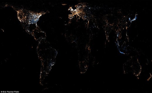 制图师绘出全球社交网络用户分布惊艳地图(图)
