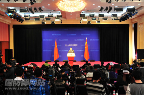 国防部例行记者会现场 李爱明摄(图片来源:国防部网站) 国防部例行记者会现场 李爱明摄(图片来源:国防部网站)