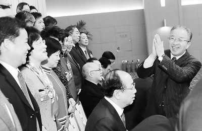 3��12�գ�����ίԱ�������μ�ȫ����Эʮһ����λ�������Ѻý��С�����ۻᡣ��ѧ���㣨�����緢��