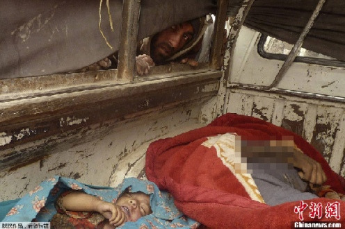 �����ݿ����ʡ����������Ա���ܣ�����ʱ��3��11���賿��һ������ʿ�������ʡ�˽����������������ظ���һ��ׯ�ļ��������������ƽ��ǹ��������Ů�Ͷ�ͯ���ڵ�16��ƽ�񱻴���������һ������������͸�������鿴���ڵ�ʬ�塣